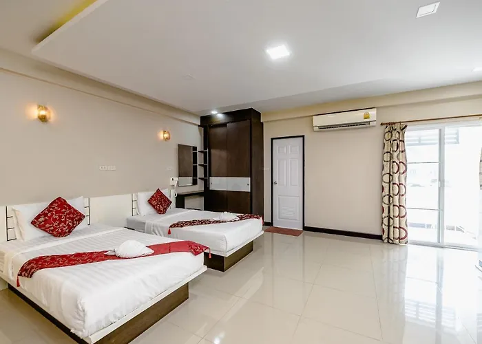 Gold Airport Hotel 3*