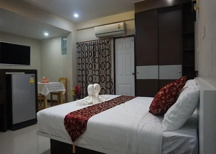 Hotel Gold Airport