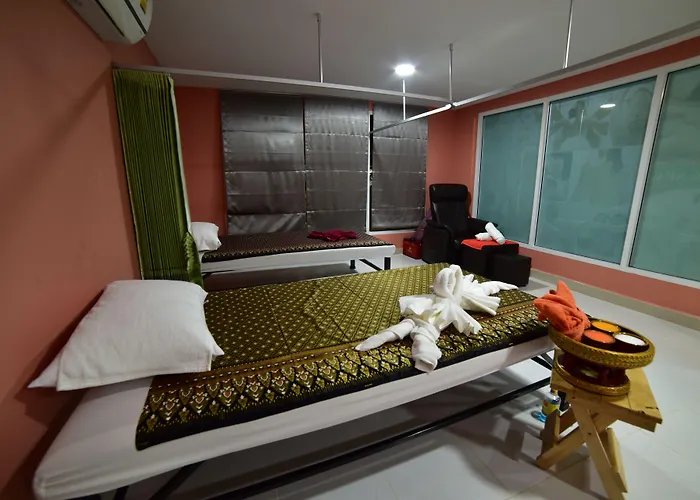 Gold Airport Hotel