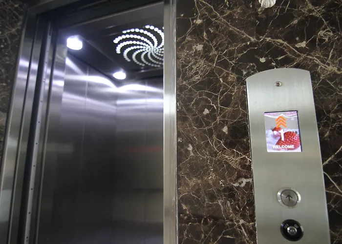 Gold Airport Hotel