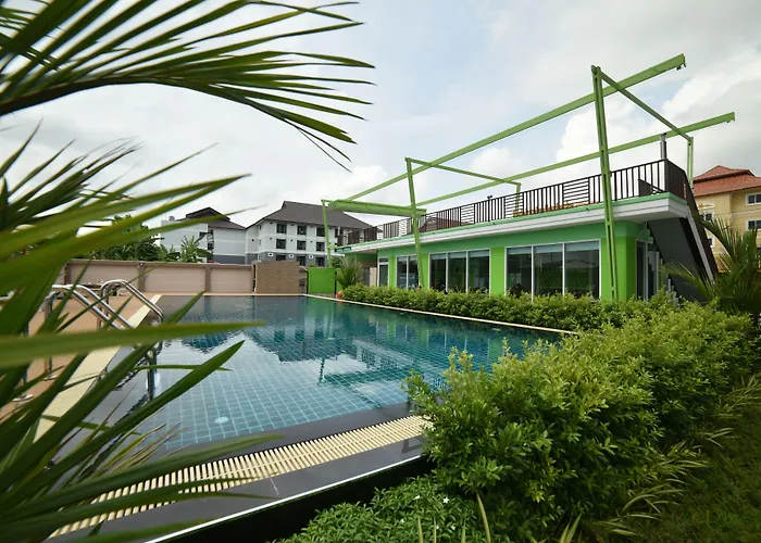 Hotel Gold Airport 3*