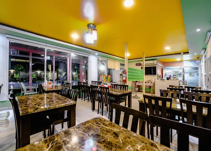Hotel Gold Airport 3*