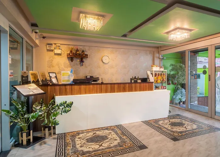黄金机场套房酒店 酒店 曼谷