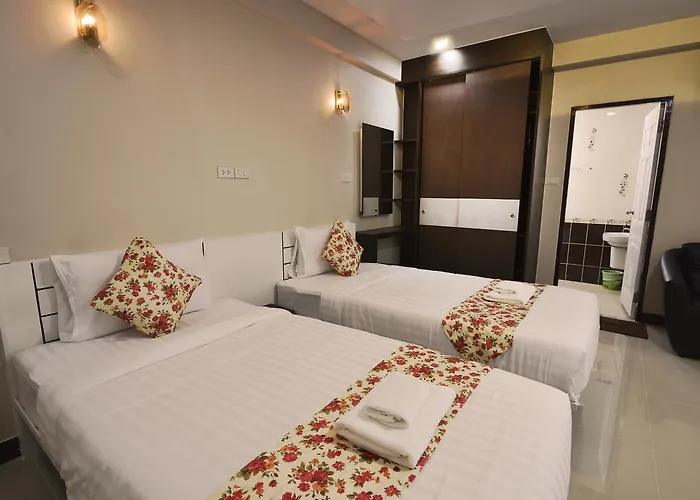 Hotel Gold Airport 3*